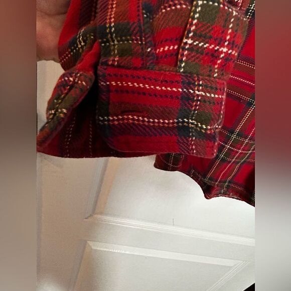 Abercrombie & Fitch long sleeve button down red plaid women’s Small soft cotton - Picture 9 of 14